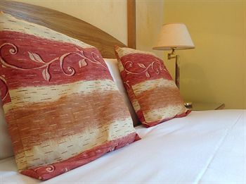 The Hotel 3*